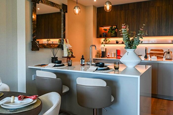 2 Bedroom Flat For Sale In Bow Green, Bow, E3