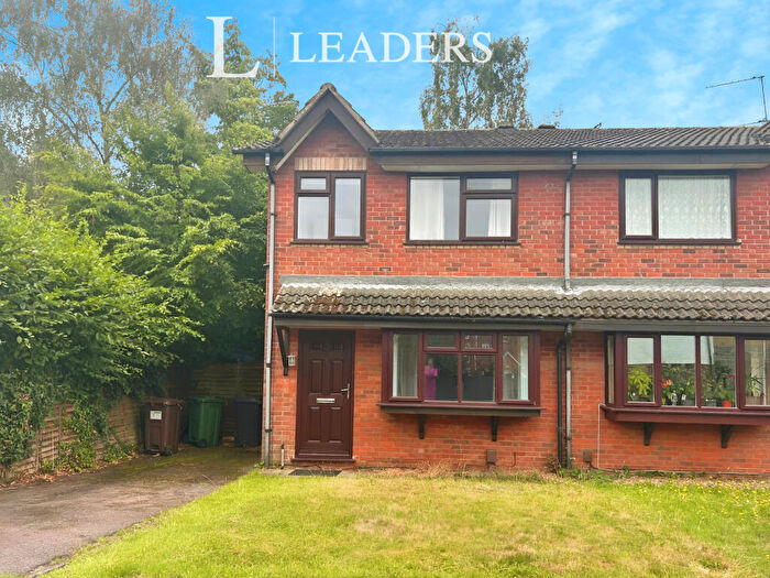 3 Bedroom Semi-Detached House To Rent In Angus Drive, Loughborough, LE12