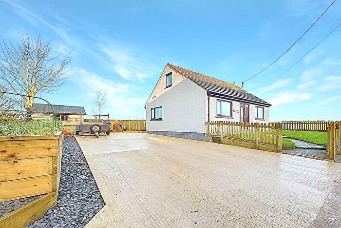 4 Bedroom Detached Bungalow For Sale In Mona Street, Arlecdon, CA26