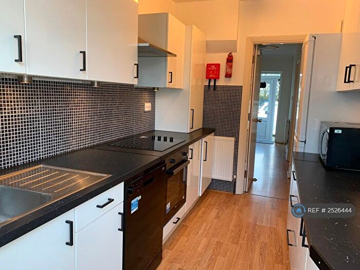 3 Bedroom Semi-Detached House To Rent In Kidbrooke Park Road, London, SE3