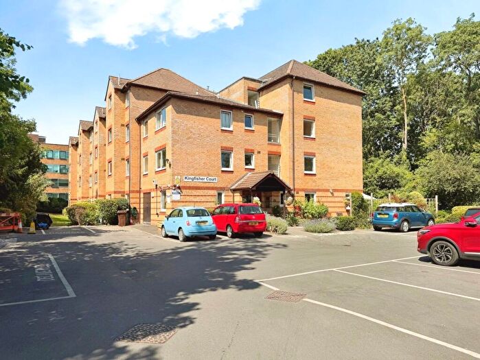 1 Bedroom Retirement Property For Sale In Ewell Road, Surbiton, KT6