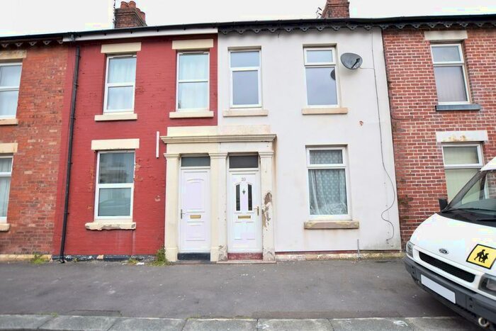 2 Bedroom Terraced House To Rent In Bedford Road, Blackpool, FY1