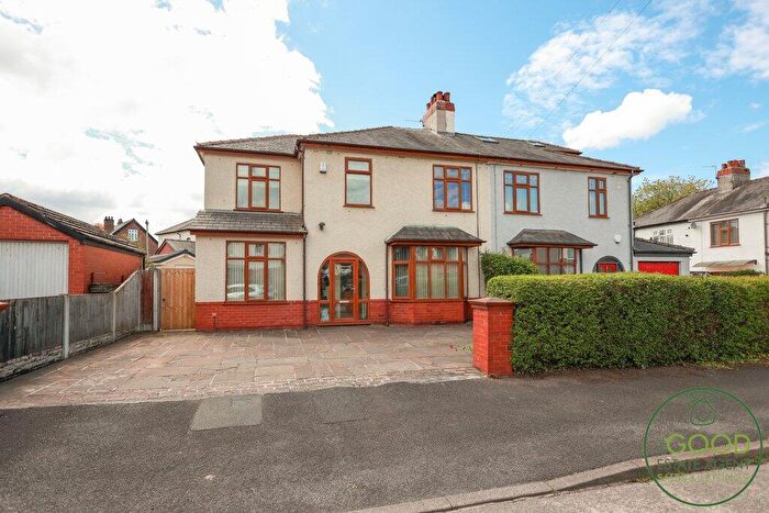 4 Bedroom Semi-Detached House For Sale In The Crescent, Preston, PR2