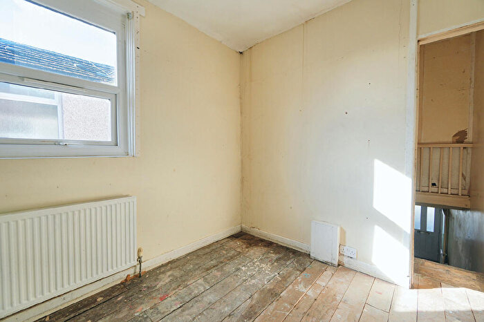 3 Bedroom Terraced House For Sale In Moore Street, Bootle, L20