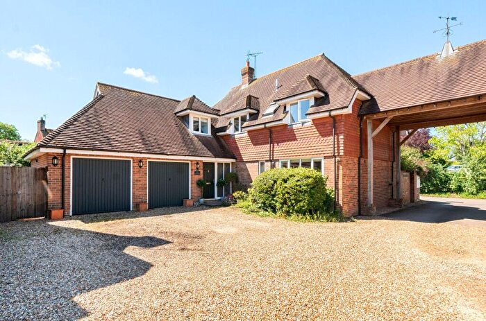 5 Bedroom Link Detached House For Sale In High Street, Grateley, Andover, SP11