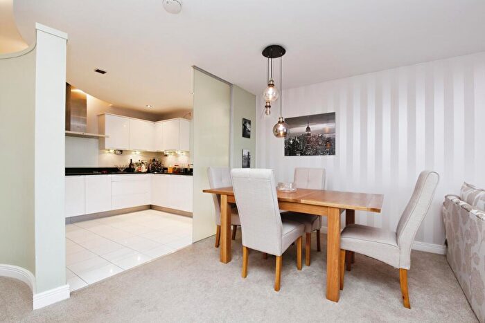 1 Bedroom Flat For Sale In Fletcher Road, Gateshead, Tyne And Wear, NE8