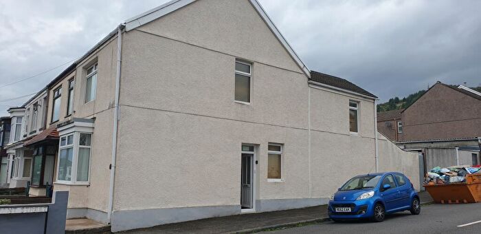 5 Bedroom House To Rent In Wern Fawr Rd, Port Tennant, SA1
