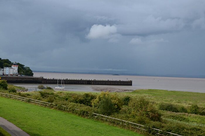 2 Bedroom Flat For Sale In Kingfisher Road, Portishead, Bristol, BS20