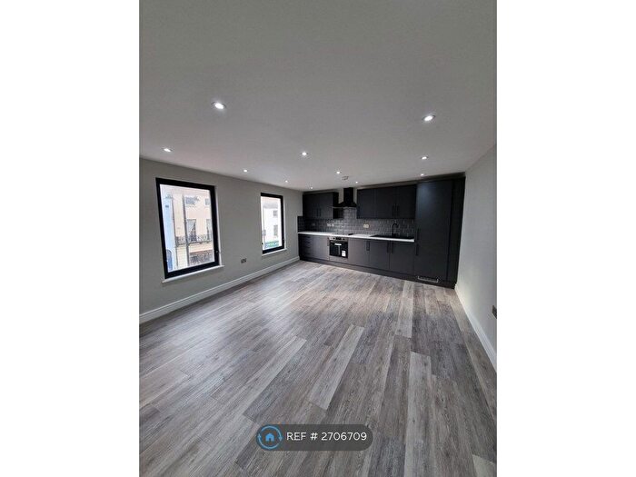 1 Bedroom Flat To Rent In Hall Gate, Doncaster, DN1