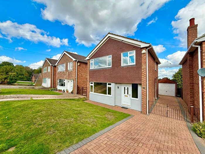 3 Bedroom Detached House For Sale In Lintin Close, Heighington, LN4