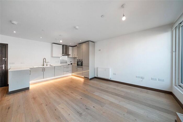 2 Bedroom Flat To Rent In Merlin Drive, Fletton Quays, Peterborough, PE2