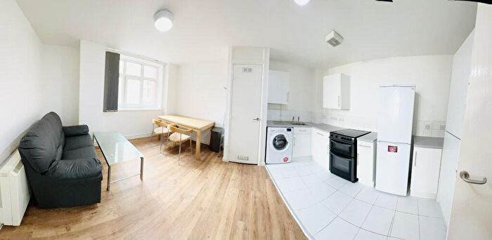 1 Bedroom Apartment To Rent In Minster House, - Northampton Street, Leicester, LE1
