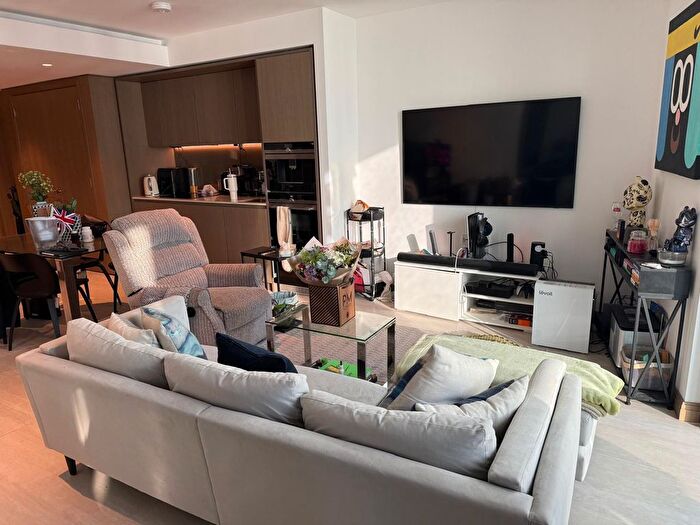 1 Bedroom Flat To Rent In Blackfriars Road, London, SE1