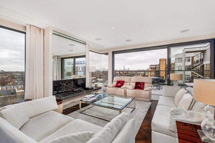 4 Bedroom Penthouse For Sale In Finchley Road, London, NW8