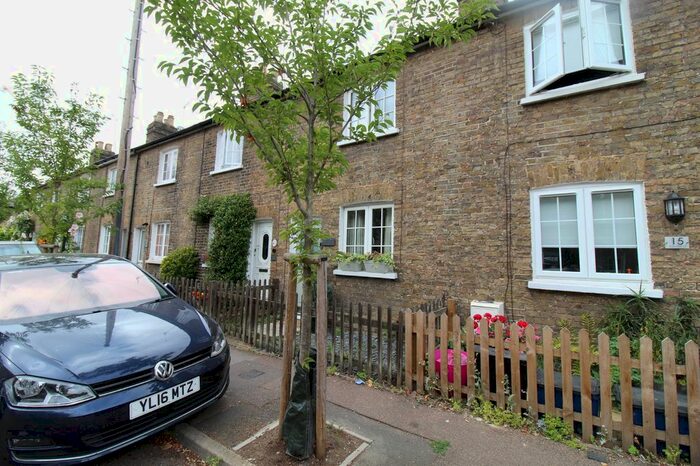 3 Bedroom Terraced House To Rent In Thornton Street, Hertford, SG14