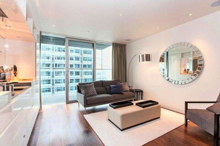 Studio To Rent In The Heron, Moorgate, London, EC2Y