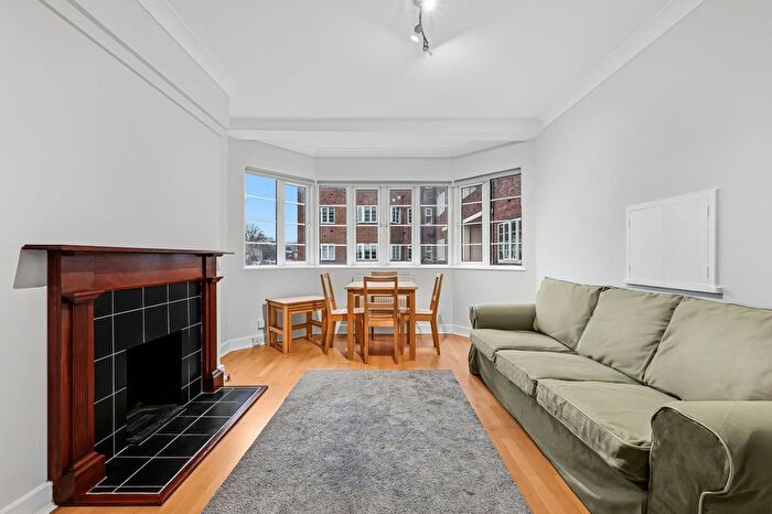 2 Bedroom Flat To Rent In Chiswick Village, Chiswick, W4