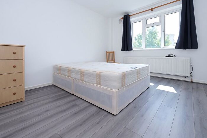 3 Bedroom Flat To Rent In Portland Rise, London, N4