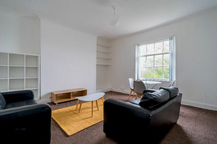 2 Bedroom Flat To Rent In Kingston Terrace, Leeds LS2