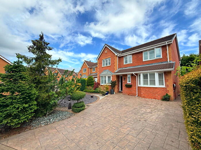 5 Bedroom Detached House For Sale In Oaks Farm Drive, Darton, Barnsley, S75