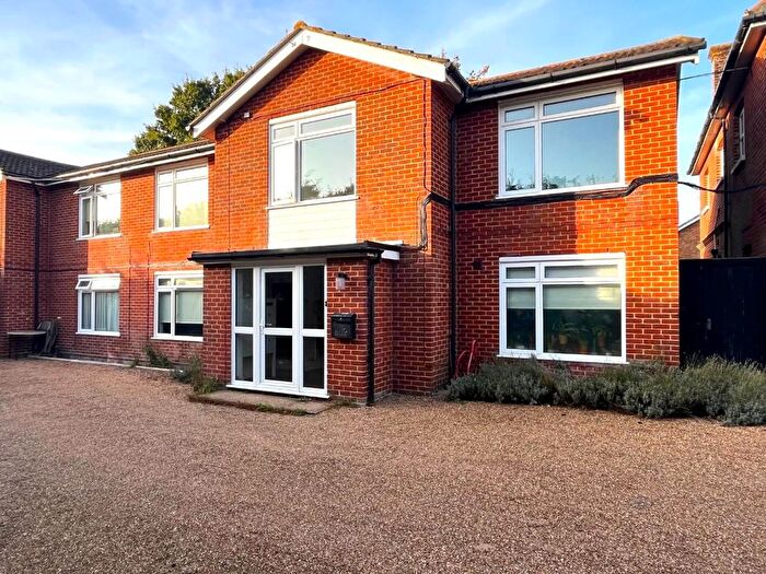 Studio To Rent In Oxenturn Road, Wye, Ashford, TN25