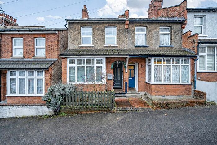 3 Bedroom End Terrace House For Sale In Sunnydene Road, Purley, CR8