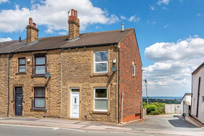 2 Bedroom End Of Terrace House For Sale In Wakefield Road, Drighlington, BD11