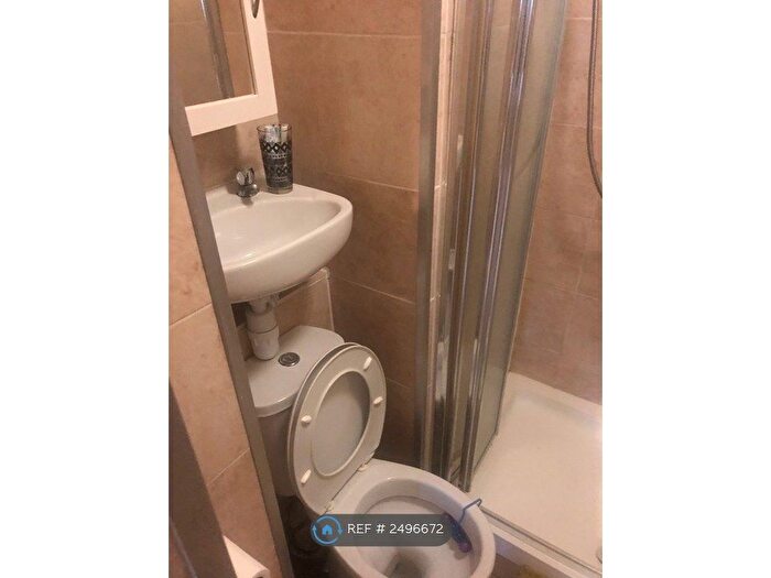 Studio To Rent In Chalk Hill, Watford, WD19