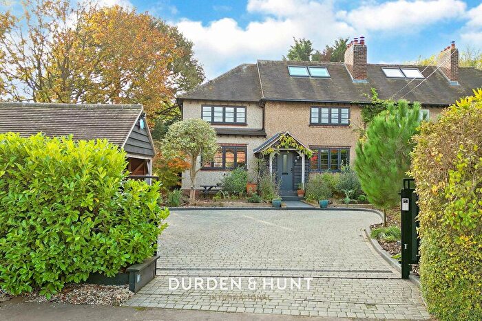 4 Bedroom Semi-Detached House For Sale In Stanford Rivers, Ongar, CM5