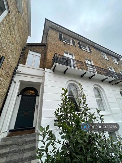 2 Bedroom Flat To Rent In Haverstock Hill, London, NW3