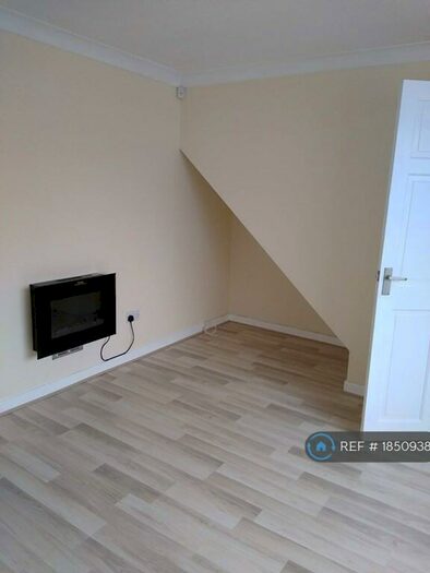 2 Bedroom Terraced House To Rent In Derby, Derby, DE1