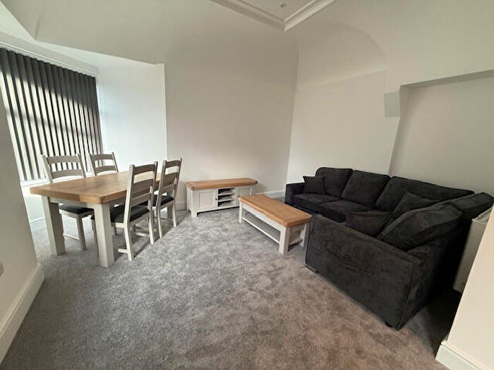 2 Bedroom Apartment To Rent In , Hull, HU5