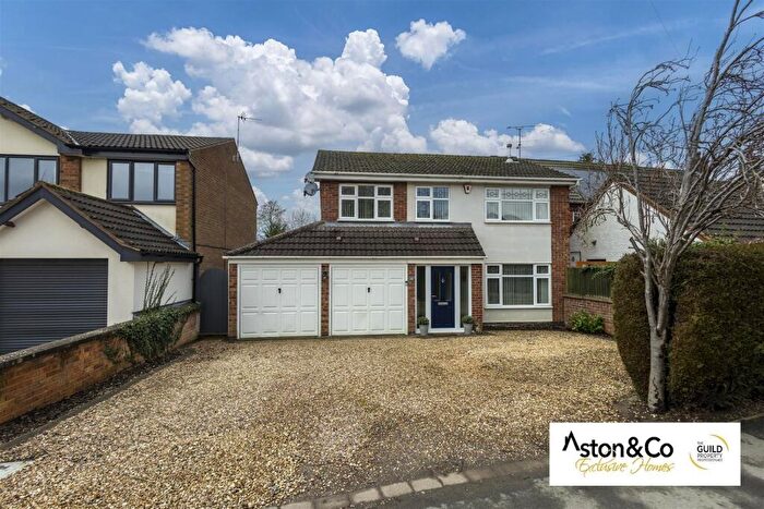 4 Bedroom Detached House For Sale In Stretton Road, Great Glen, Leicestershire, LE8