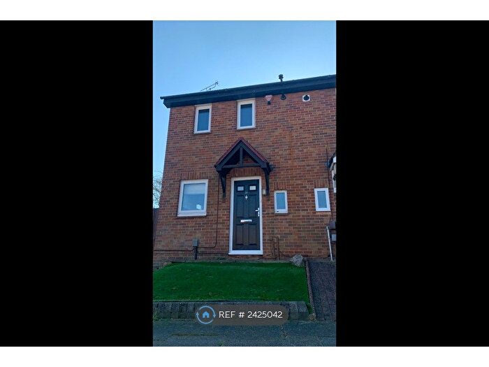 2 Bedroom Terraced House To Rent In Ashurst Close, Crayford, Dartford, DA1