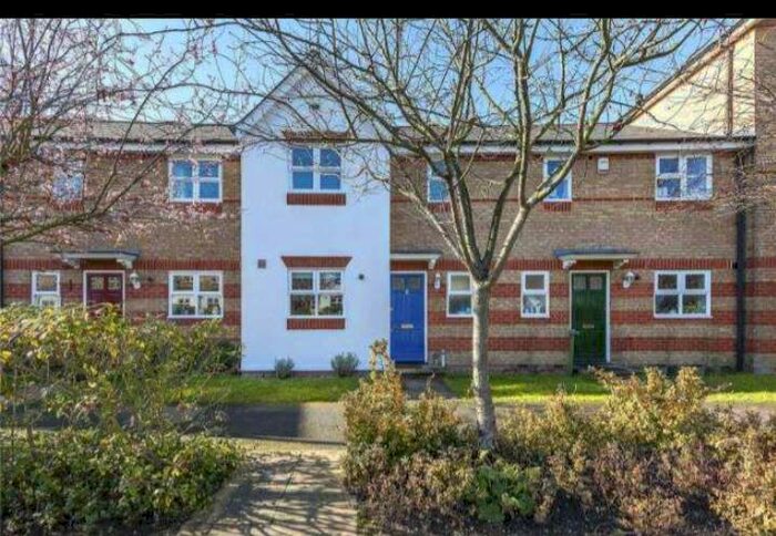 3 Bedroom Terraced House To Rent In Basevi Way, London, SE8