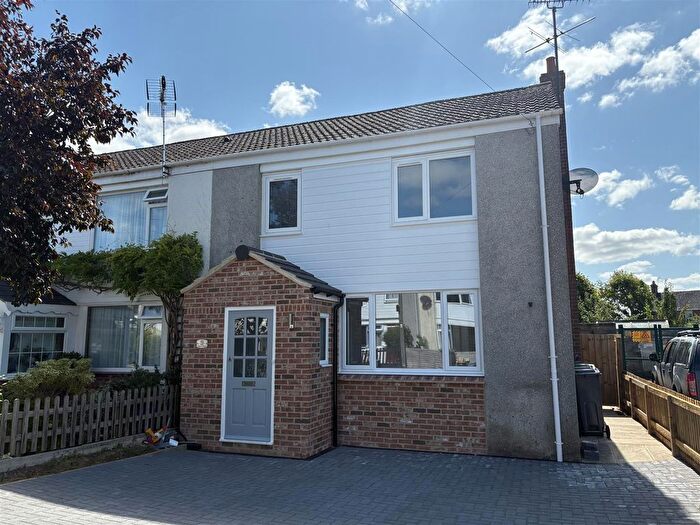 4 Bedroom End Of Terrace House To Rent In Park View, Saul, Gloucester, GL2