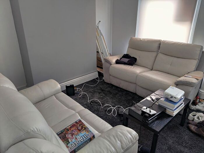3 Bedroom Semi Detached House To Rent In Harold Terrace, Leeds, LS6