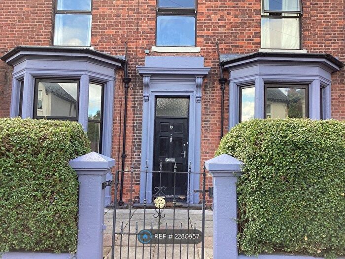 6 Bedroom Terraced House To Rent In Beech Grove, Ashton-On-Ribble, Preston, PR2