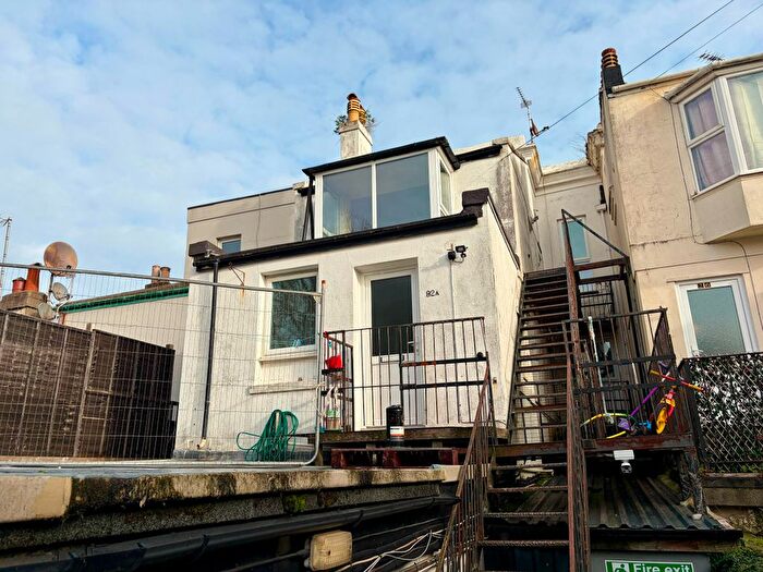 2 Bedroom Flat To Rent In Belgrave Road, Torquay, TQ2