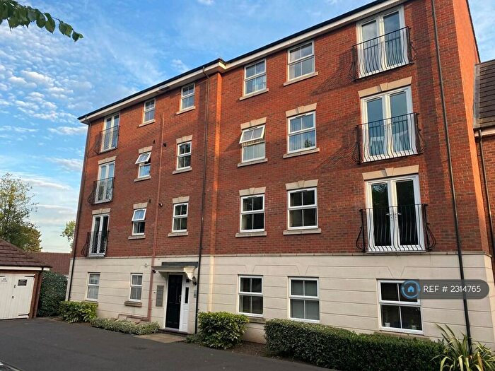 2 Bedroom Flat To Rent In Walnut Gardens, East Leake, Loughborough, LE12