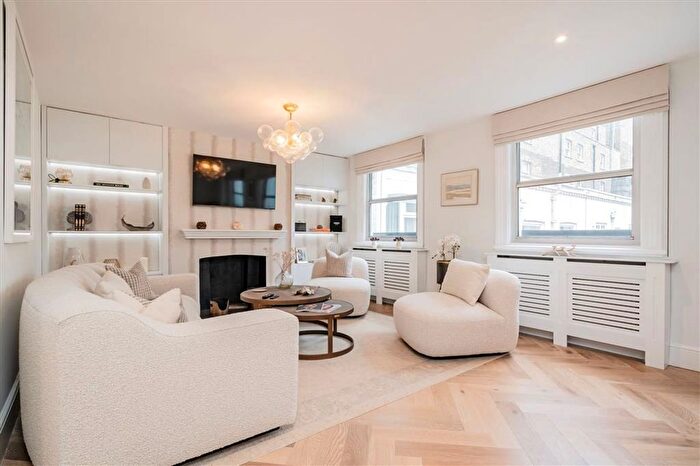 3 Bedroom Terraced House To Rent In Gaspar Mews, London, SW5