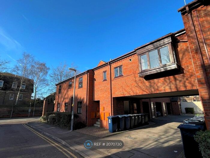 Studio To Rent In Church View, St. Neots, PE19