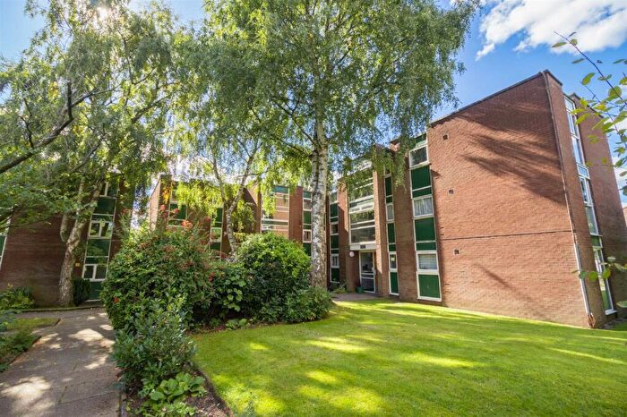 2 Bedroom Apartment For Sale In Ashfell Court, Edge Lane, Chorlton, M21