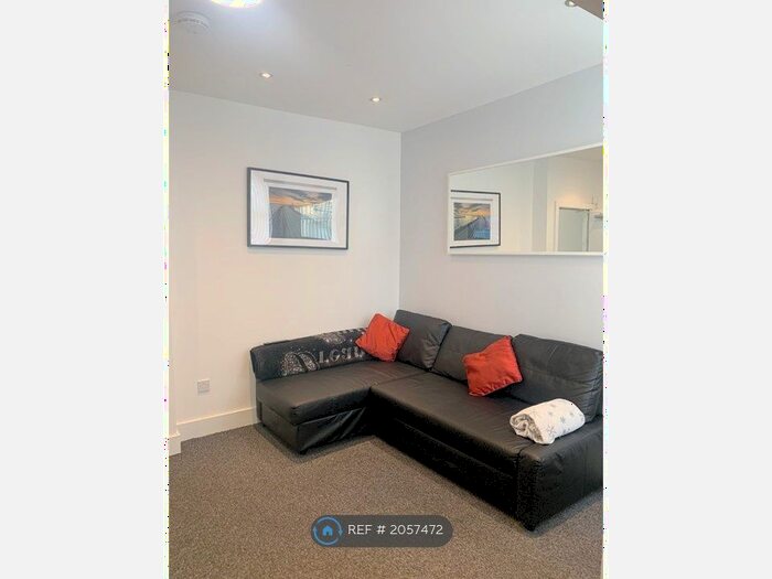 6 Bedroom Terraced House To Rent In Empress Road, Liverpool, L7