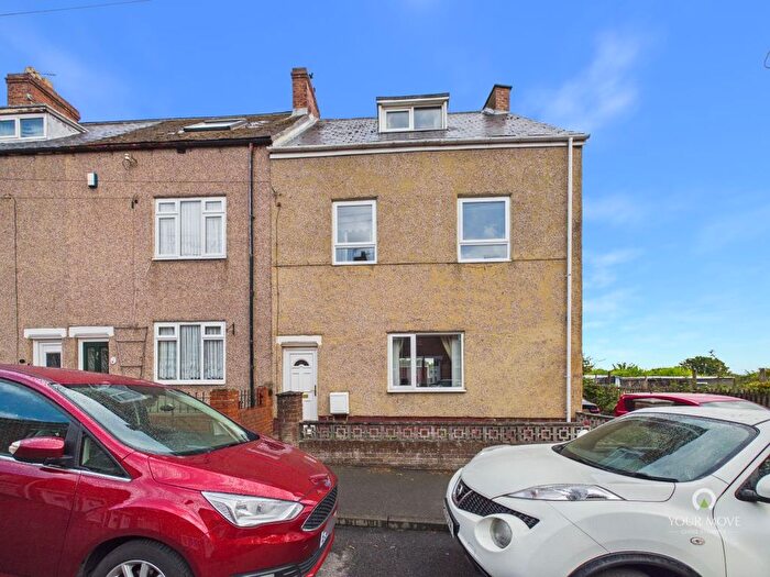 4 Bedroom End Terrace House For Sale In Blandford Street, Ferryhill, County Durham, DL17