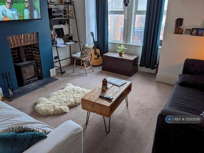 1 Bedroom Terraced House To Rent In Riley Road, Brighton, BN2