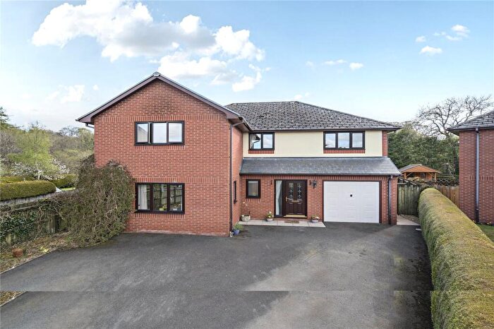 4 Bedroom Detached House For Sale In Gorse Farm Estate, Llandrindod Wells, Powys, LD1
