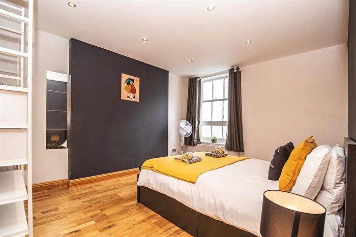 1 Bedroom Flat To Rent In Paul Street, London, EC2A