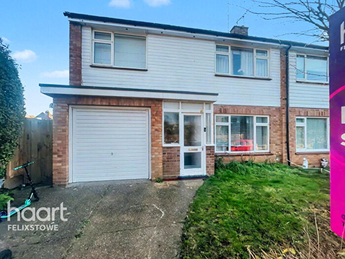 4 Bedroom Semi Detached House For Sale In Quilter Road, Felixstowe, IP11