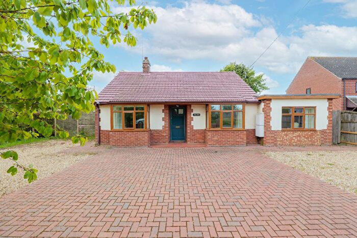 3 Bedroom Detached Bungalow For Sale In Moor Lane, Sculthorpe, NR21